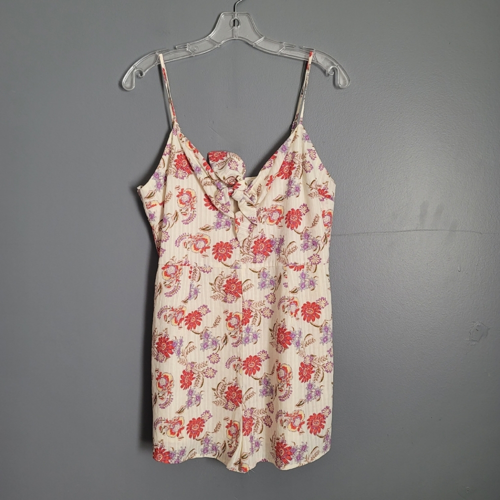 Sadie & Sage Floral Print Sleeveless Rompers With Adjustable Straps. Size L